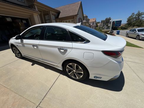 Used 2019 Hyundai Sonata Limited FWD image 5