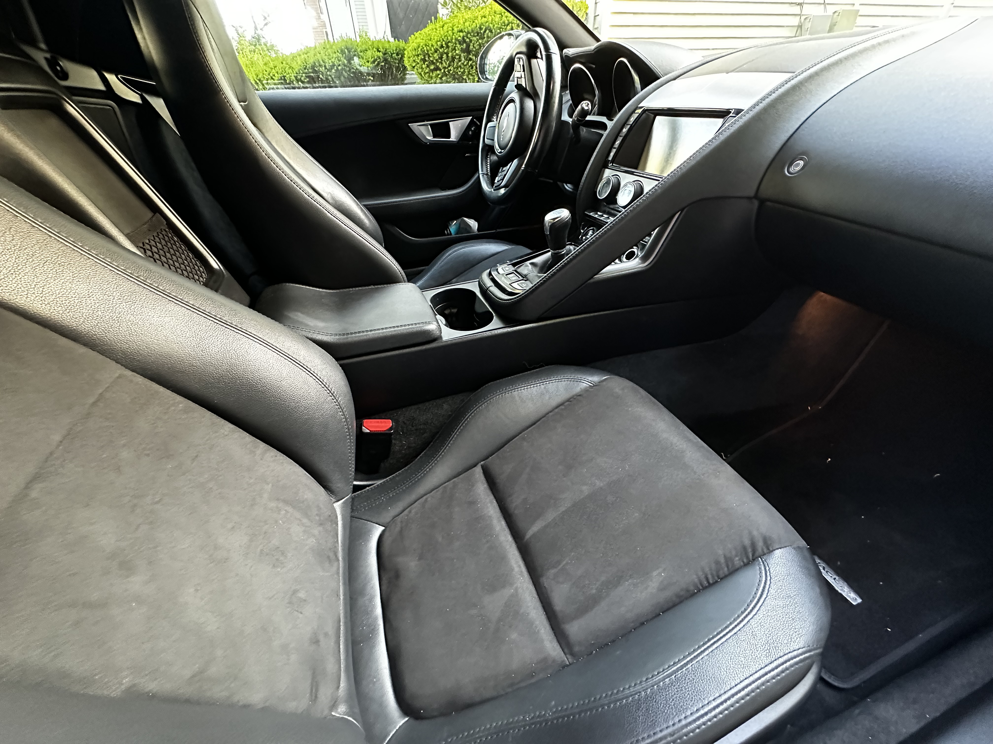 Used 2016 Jaguar F-TYPE Convertible RWD image 14