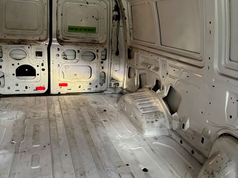 Used 2013 Ford E-250 and Econoline 250 w/ Commercial Cargo Van Pkg image 5