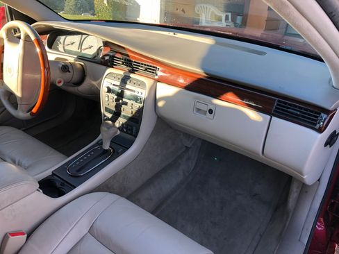 Used 2002 Cadillac Eldorado ESC w/ Preffered Equipment Group image 13