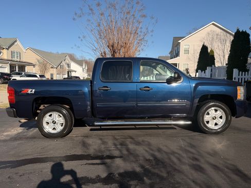 Used 2010 Chevrolet Silverado 1500 LT w/ Power Pack Plus image 9