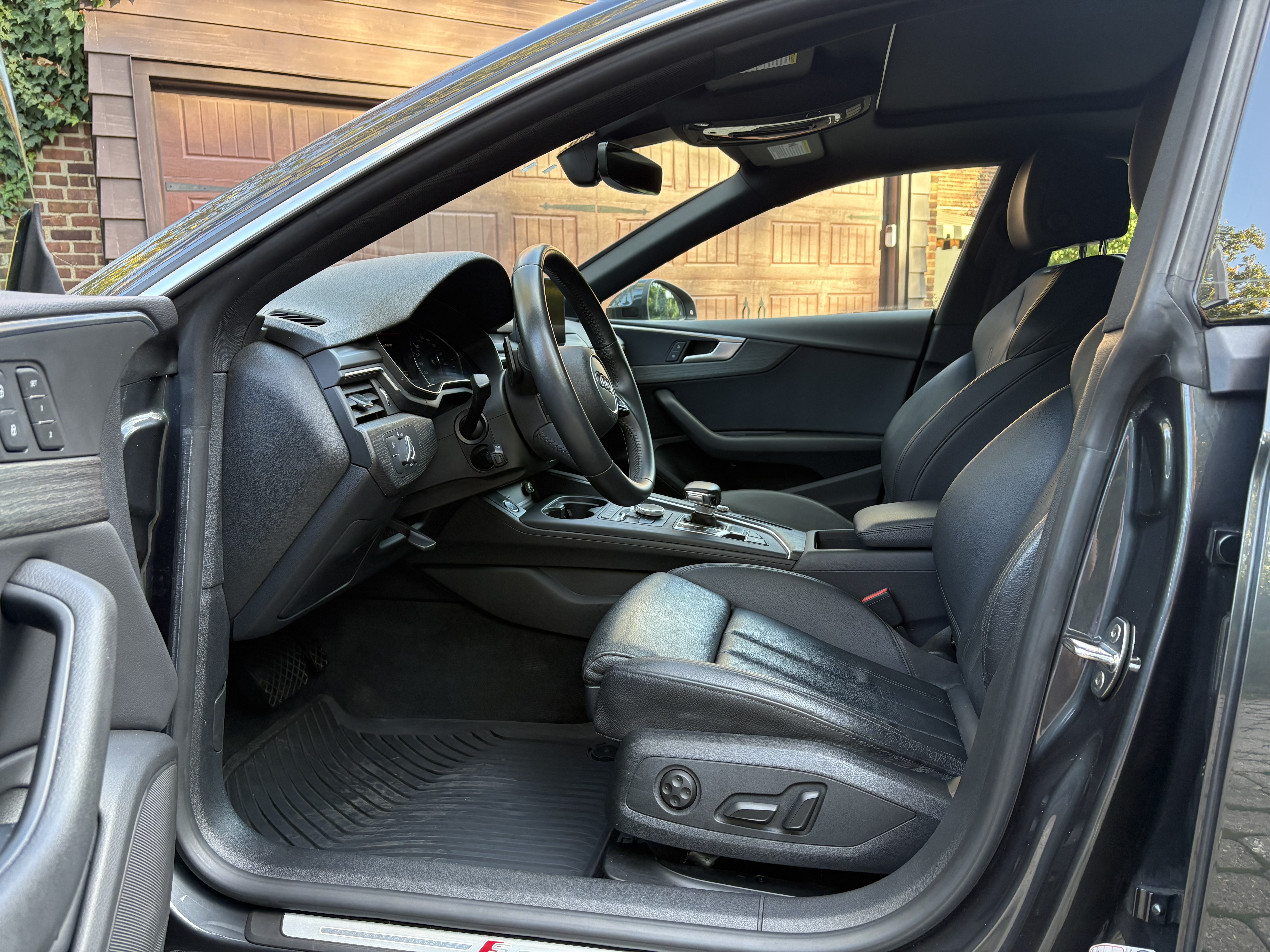 Used 2019 Audi A5 2.0T Premium w/ Convenience Package AWD/4WD image 8