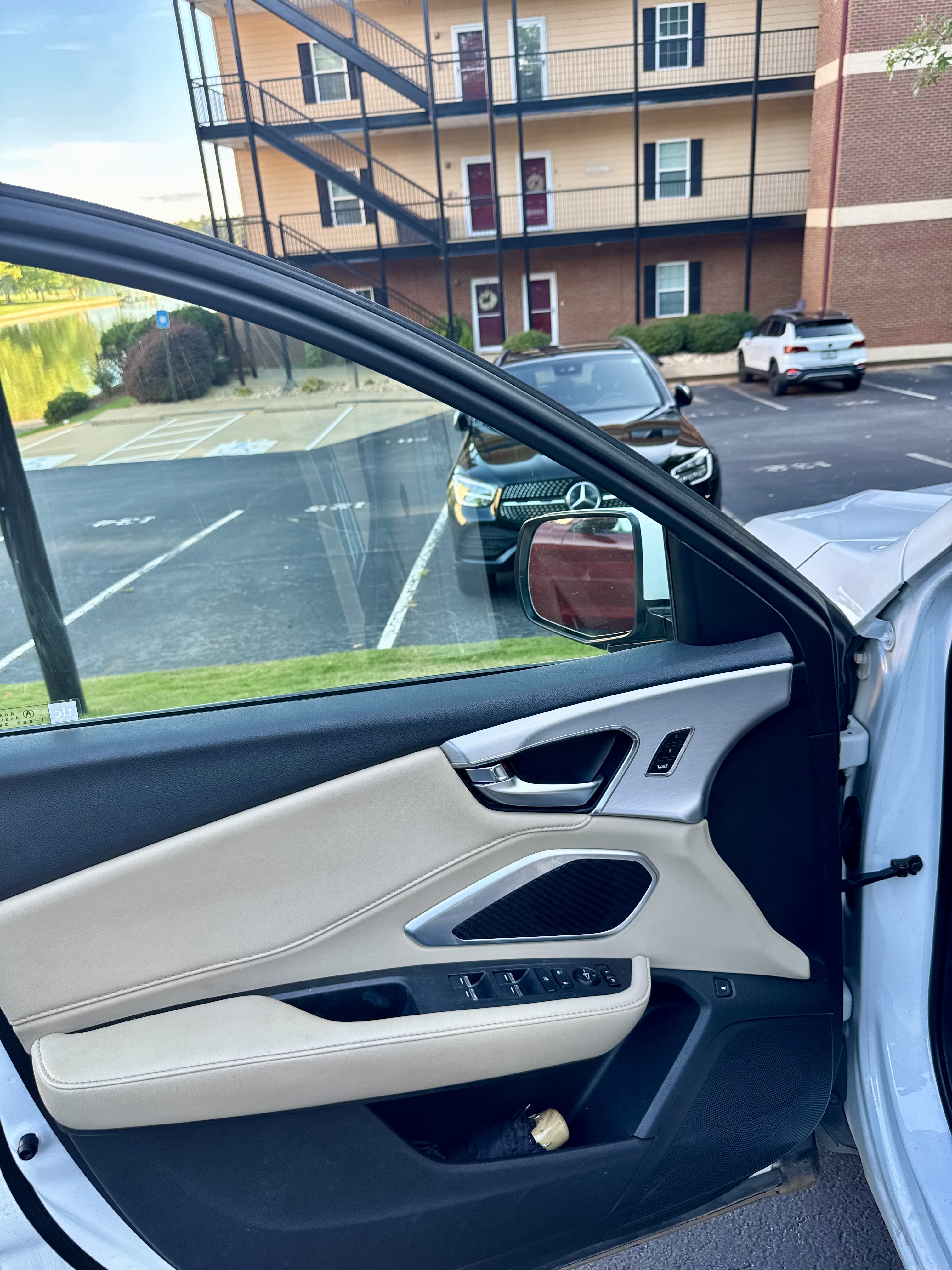 Used 2021 Acura RDX FWD image 9