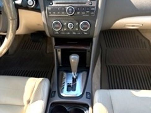 Used 2012 Nissan Altima 2.5 SL w/ 2.5SL Pkg FWD image 12
