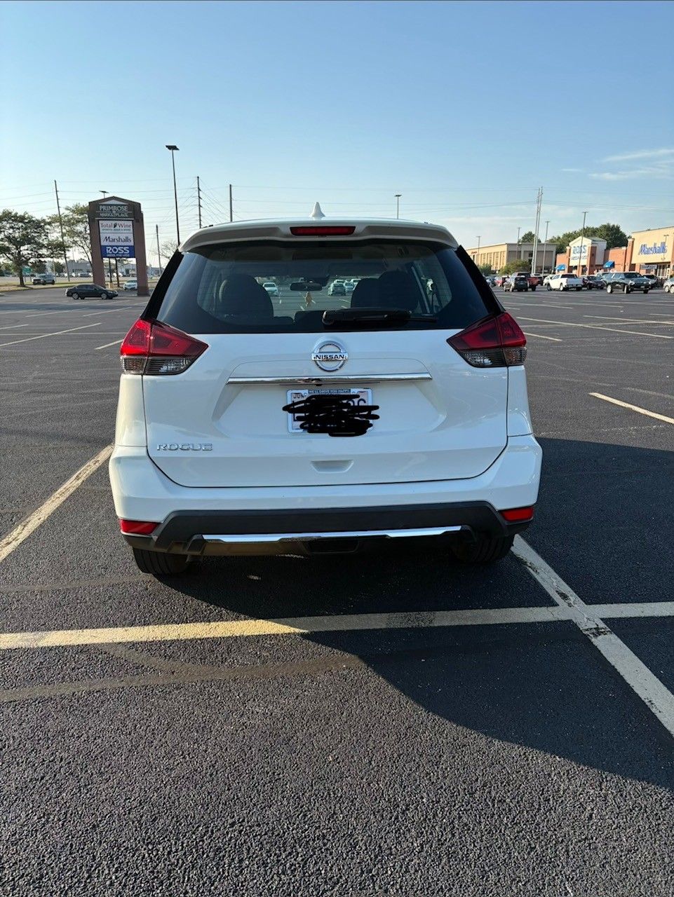 Used 2019 Nissan Rogue S FWD image 4