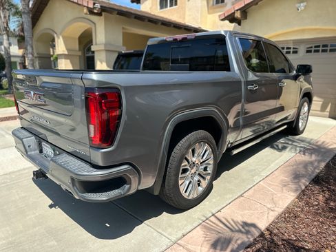 Used 2020 GMC Sierra 1500 Denali w/ Denali Ultimate Package AWD/4WD image 5