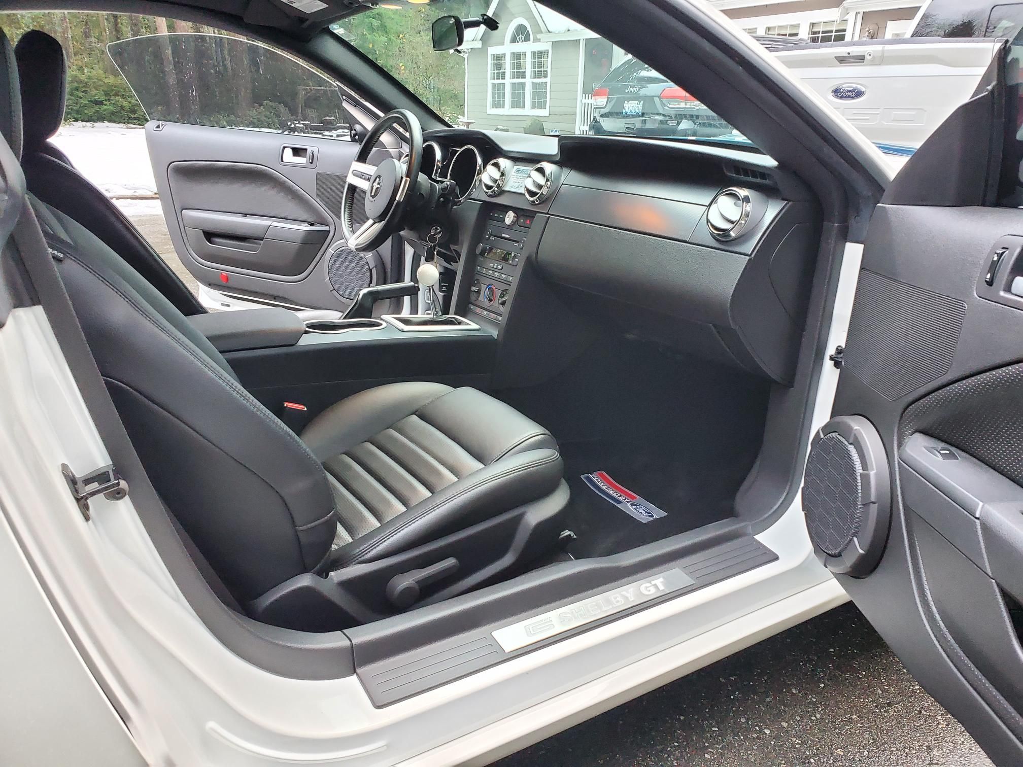 Used 2007 Ford Mustang GT Premium RWD image 8