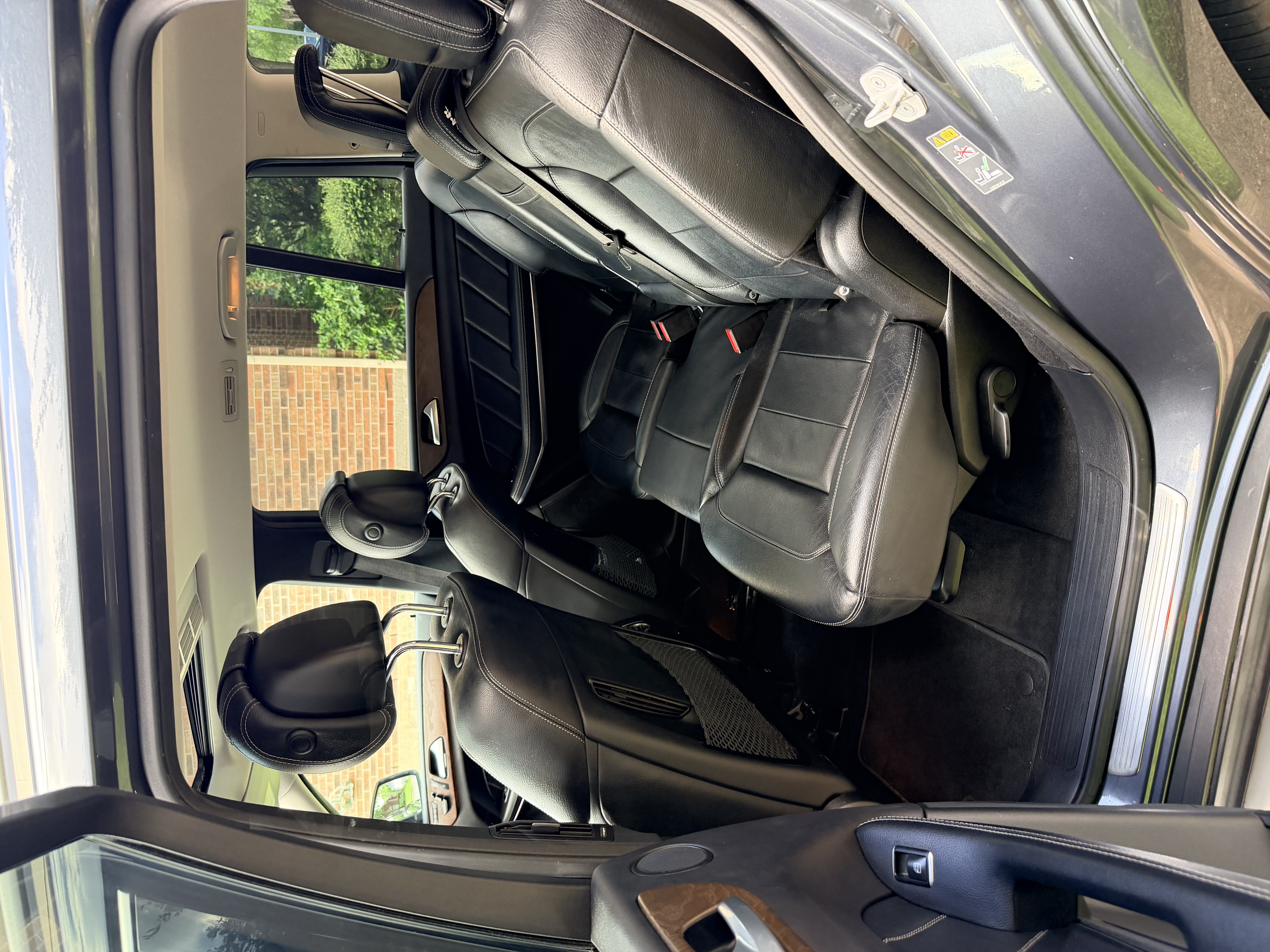 Used 2016 Mercedes-Benz GL 550 4MATIC image 5