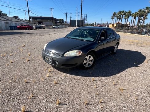 Used 2009 Chevrolet Impala LT FWD image 17