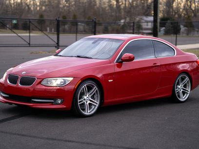 Used 2011 BMW 335i Coupe w/ Convenience Pkg