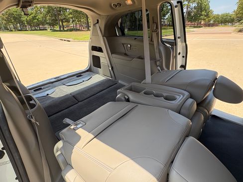 Used 2015 Honda Odyssey Touring image 14