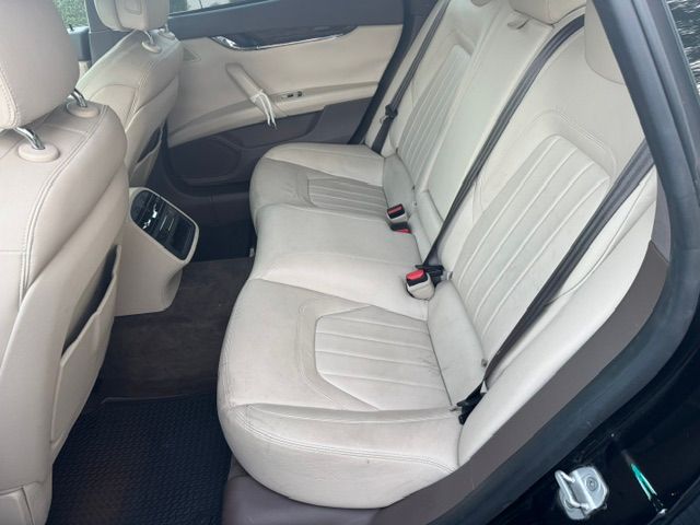 Used 2014 Maserati Quattroporte S Q4 AWD/4WD image 15