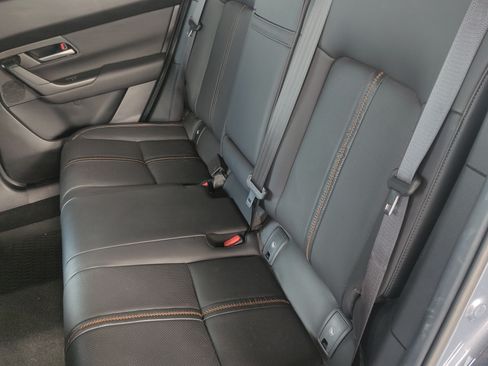 Used 2024 MAZDA CX-50 AWD 2.5 Turbo w/ Weather Package image 16