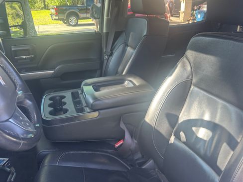 Used 2016 Chevrolet Silverado 2500 LT w/ Custom Sport Edition image 8