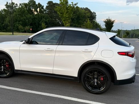Used 2020 Alfa Romeo Stelvio w/ Nero Edizione RWD image 2