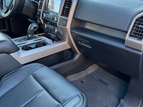 Used 2019 Ford F150 Lariat w/ Equipment Group 502A Luxury image 28