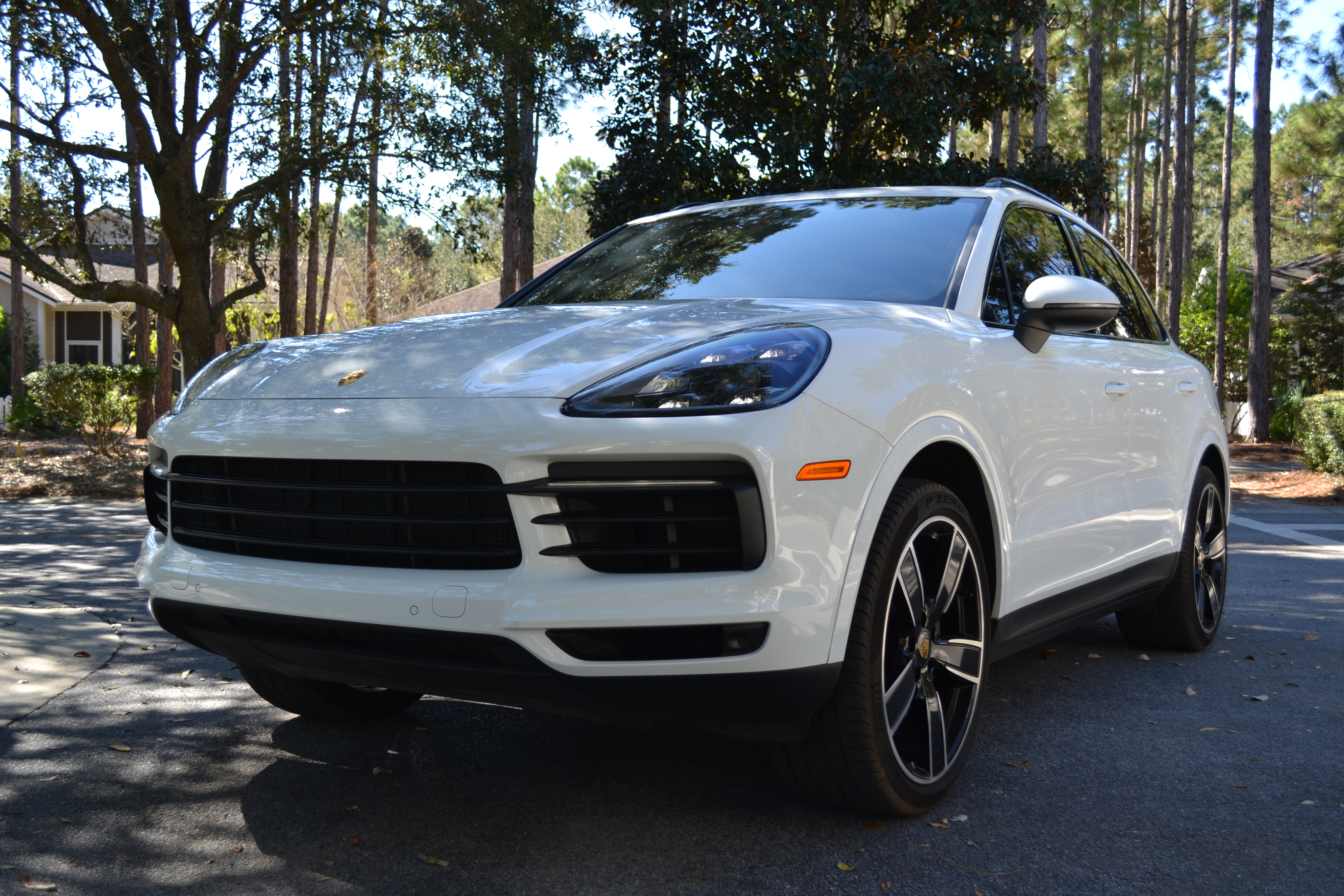 Used 2019 Porsche Cayenne AWD/4WD image 2