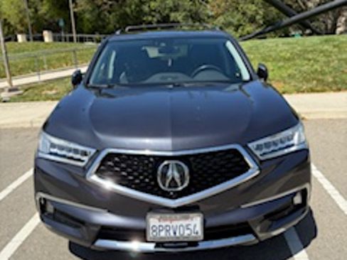 Used 2020 Acura MDX w/ Advance & Entertainment image 2