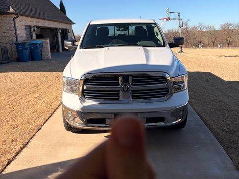 Used 2016 RAM 1500 Big Horn image 2