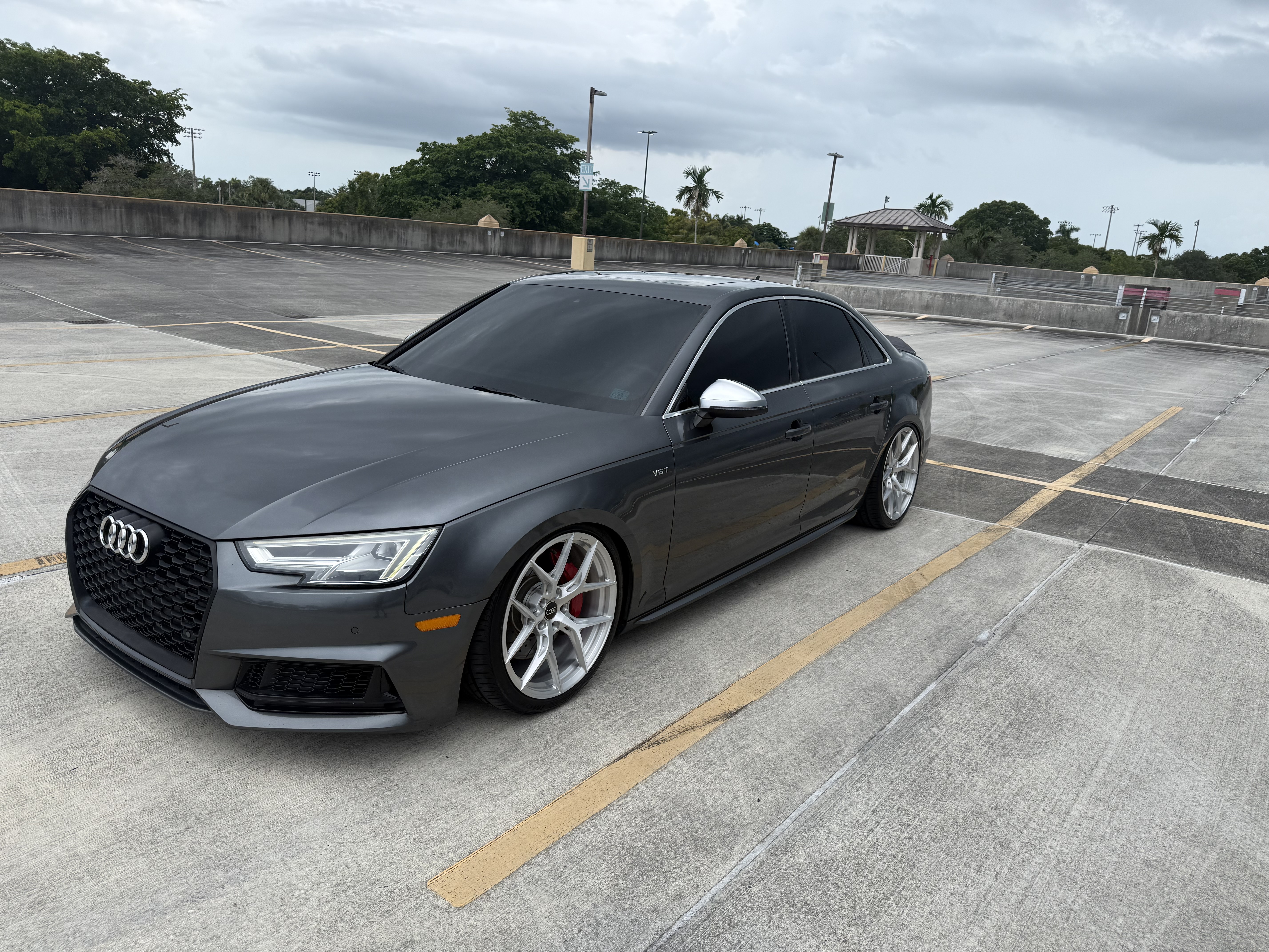 Used 2018 Audi S4 Premium Plus w/ S Sport Package AWD/4WD image 1