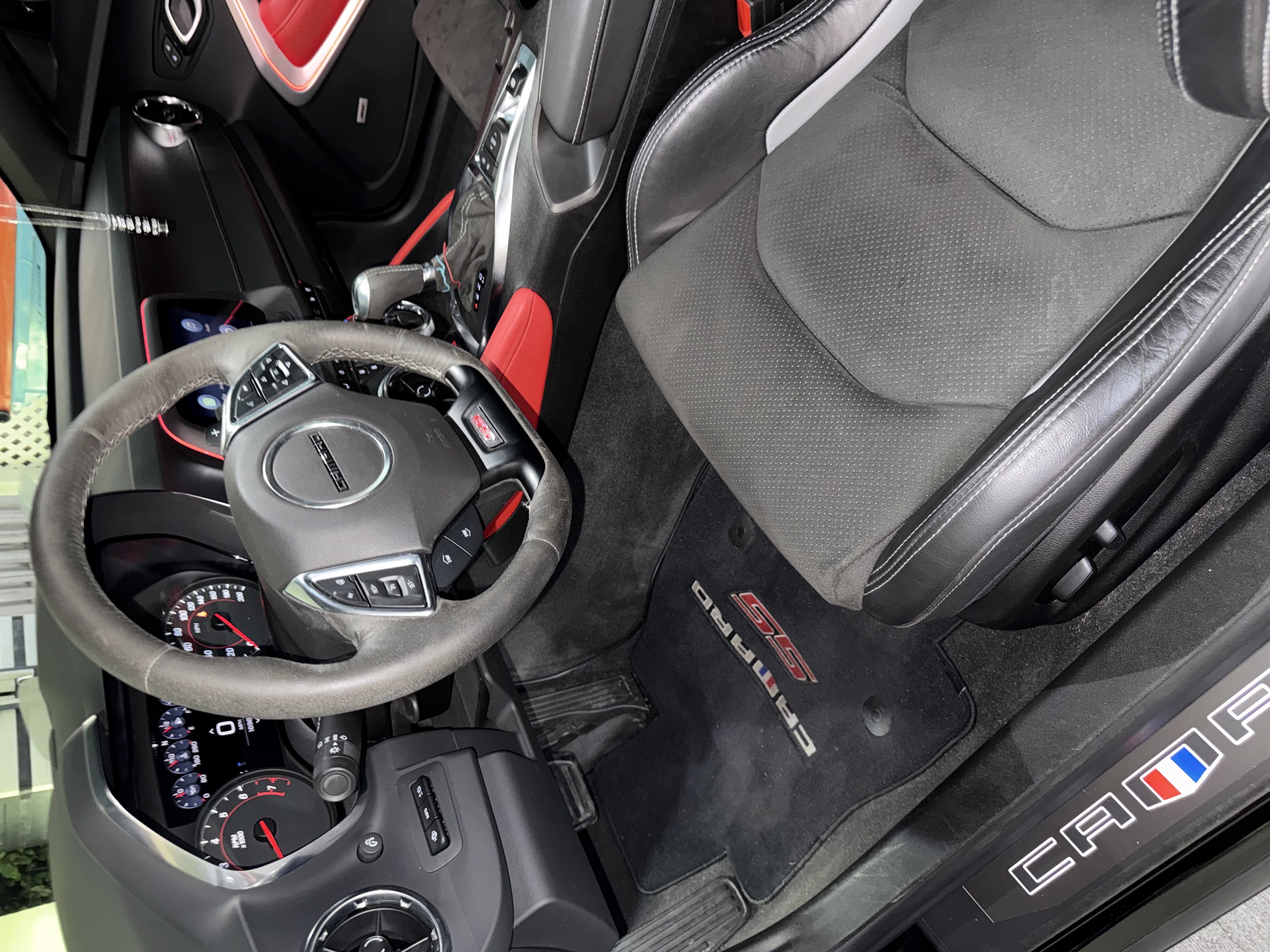 Used 2024 Chevrolet Camaro SS RWD image 14