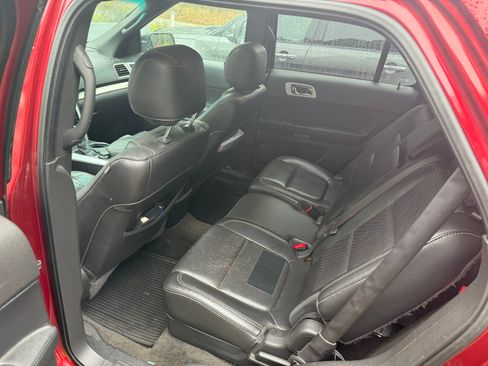 Used 2014 Ford Explorer Sport w/ Equipment Group 401A image 10