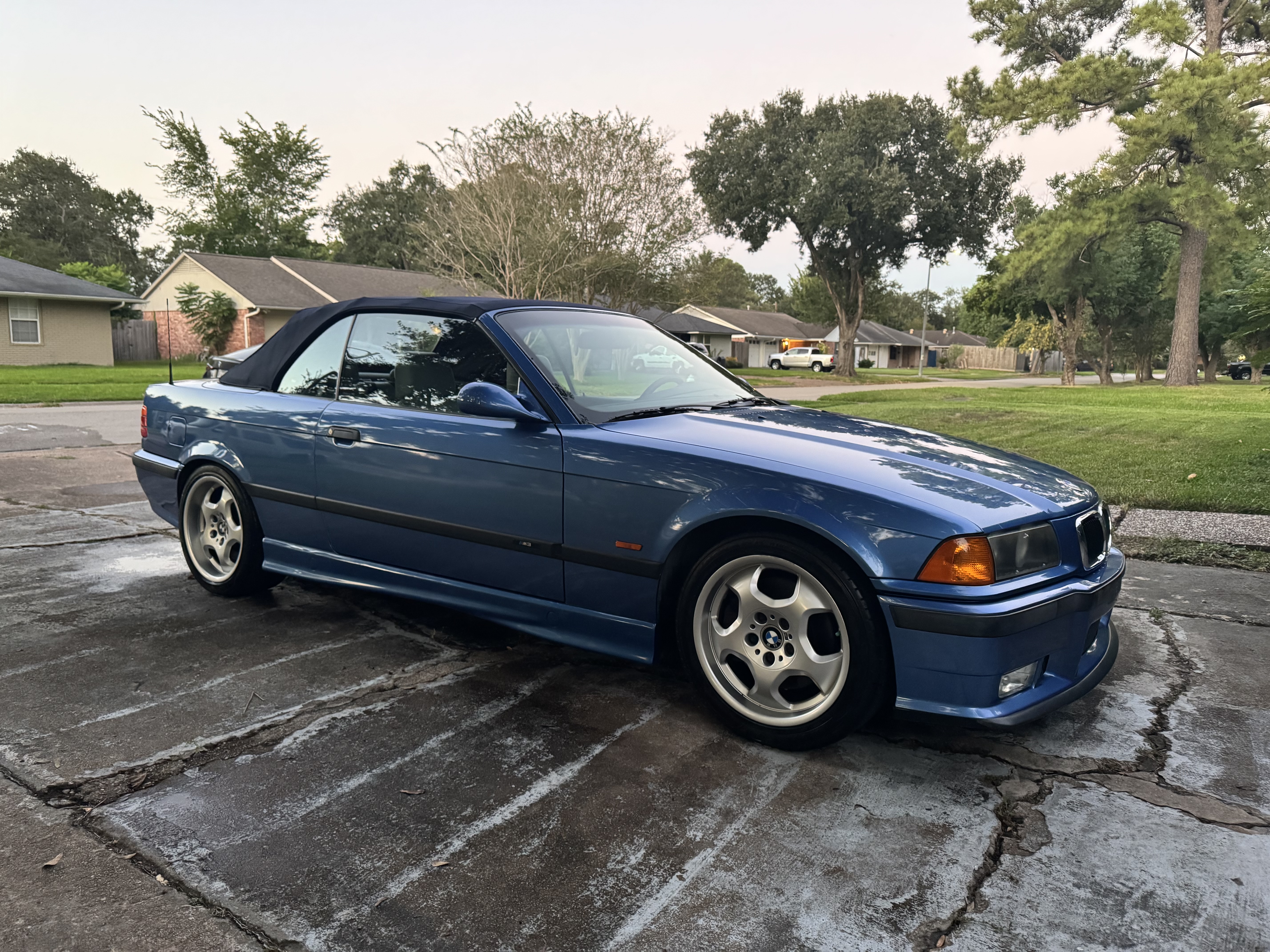 Used 1999 BMW M3 Convertible RWD image 5