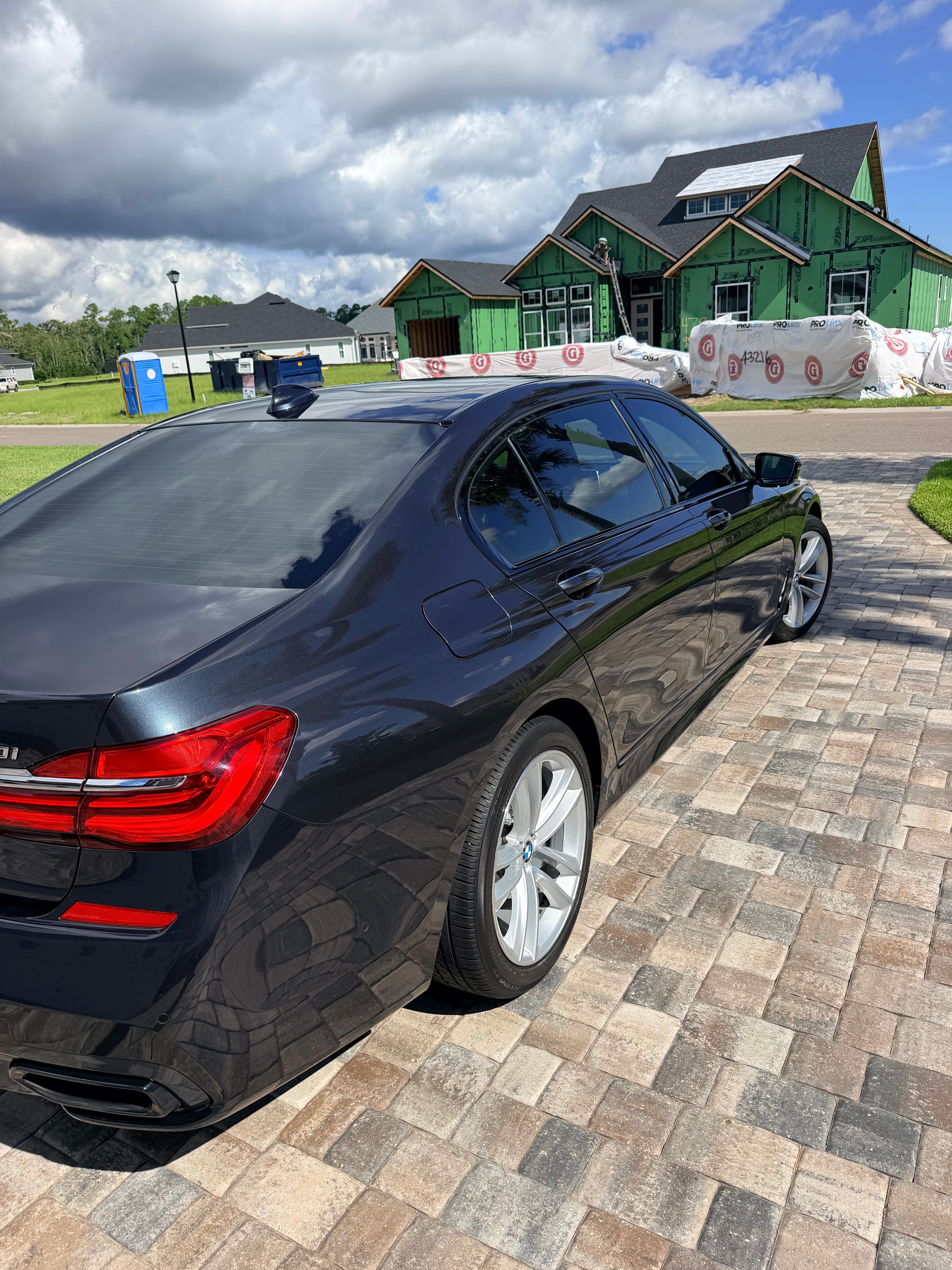 Used 2016 BMW 750i xDrive AWD/4WD image 5