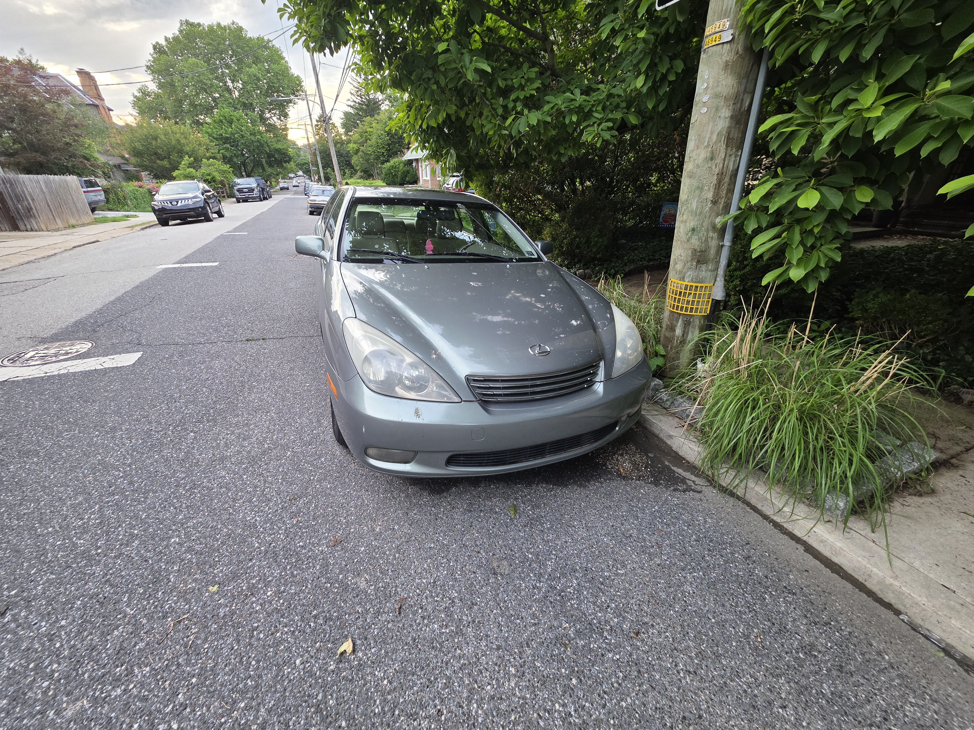 Used 2003 Lexus ES 330 FWD image 2