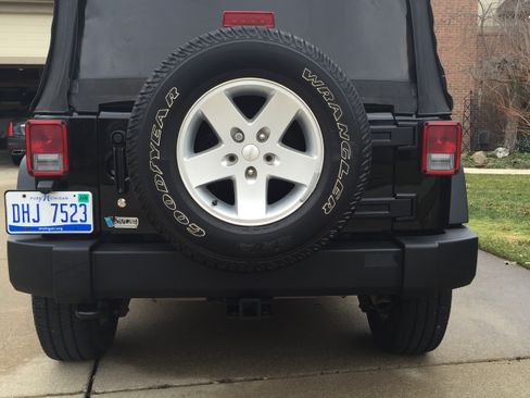 Used 2011 Jeep Wrangler Unlimited Sport image 7