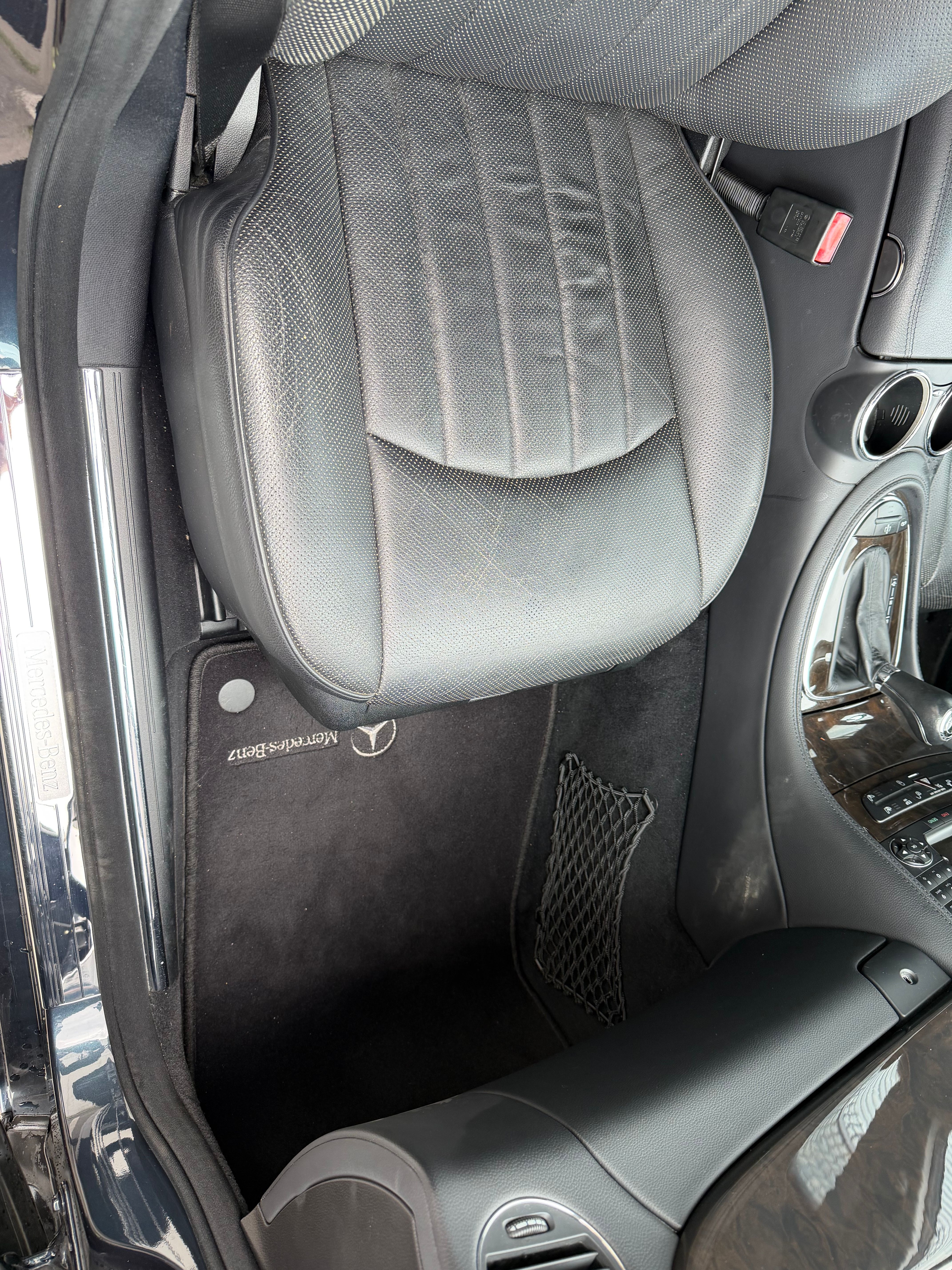 Used 2007 Mercedes-Benz CLS 550 image 15