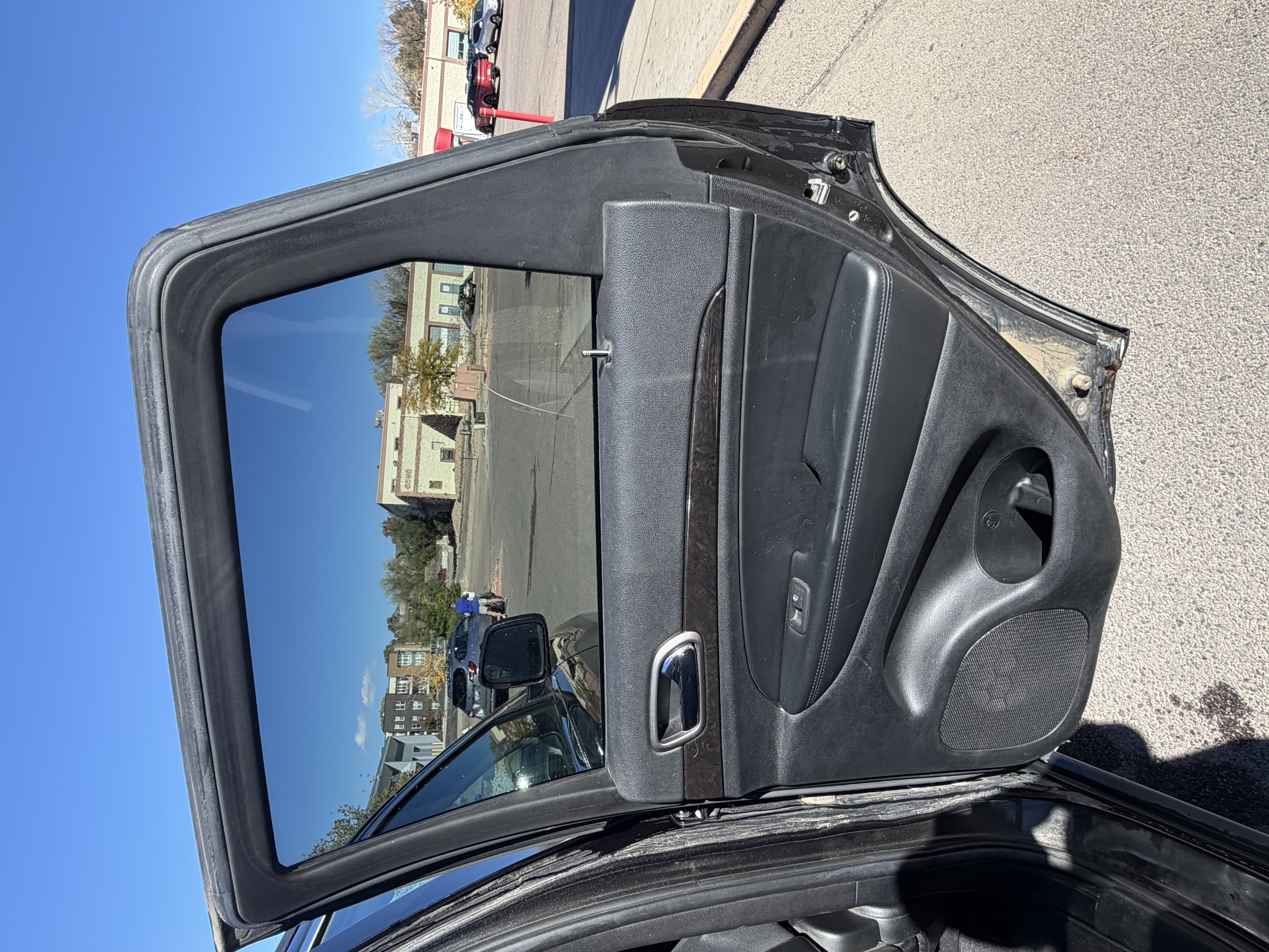 Used 2013 Jeep Grand Cherokee Laredo w/ Laredo E Group AWD/4WD image 8