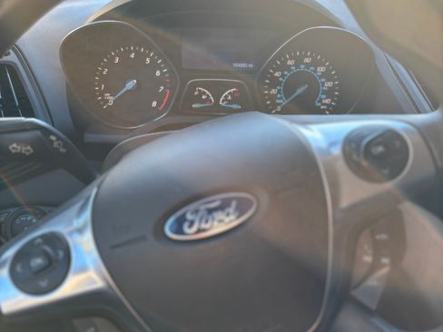 Used 2014 Ford Escape SE image 12