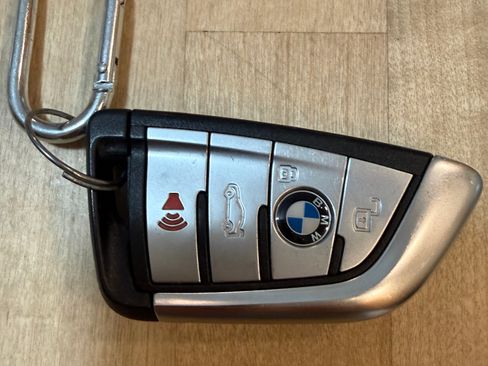 Used 2021 BMW X5 xDrive40i w/ Convenience Package AWD/4WD image 17