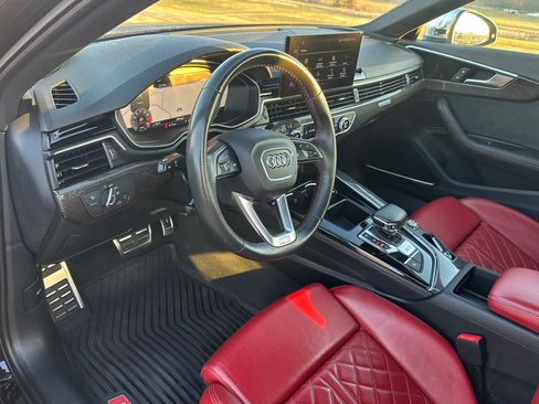 Used 2021 Audi S4 Premium Plus w/ Premium Plus Package image 17