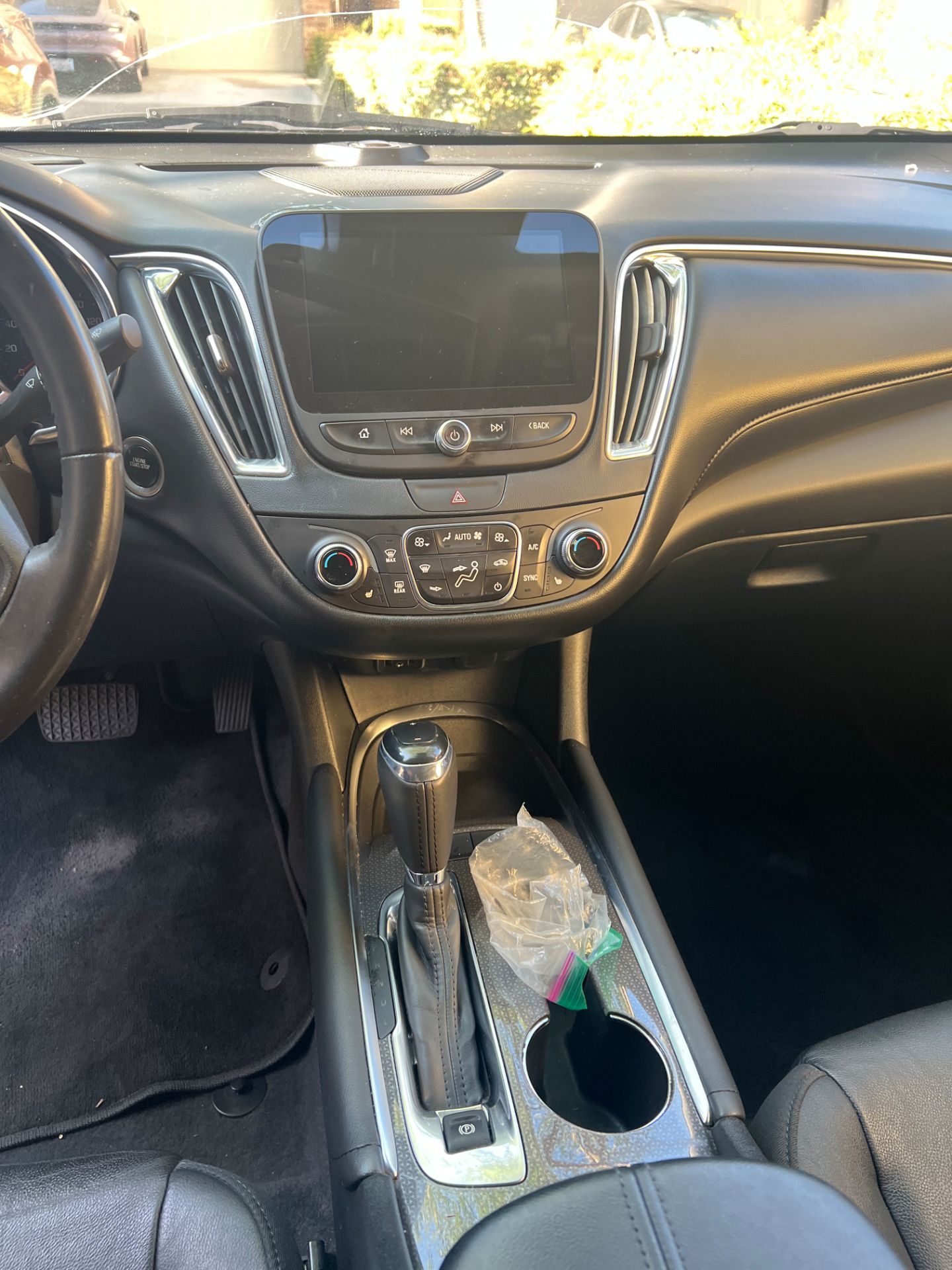 Used 2016 Chevrolet Malibu Hybrid w/ Leather Package FWD image 7