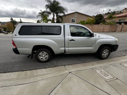 Used 2006 Toyota Tacoma 2WD Regular Cab image 5
