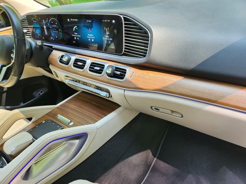 Used 2021 Mercedes-Benz GLE 350 4MATIC image 15