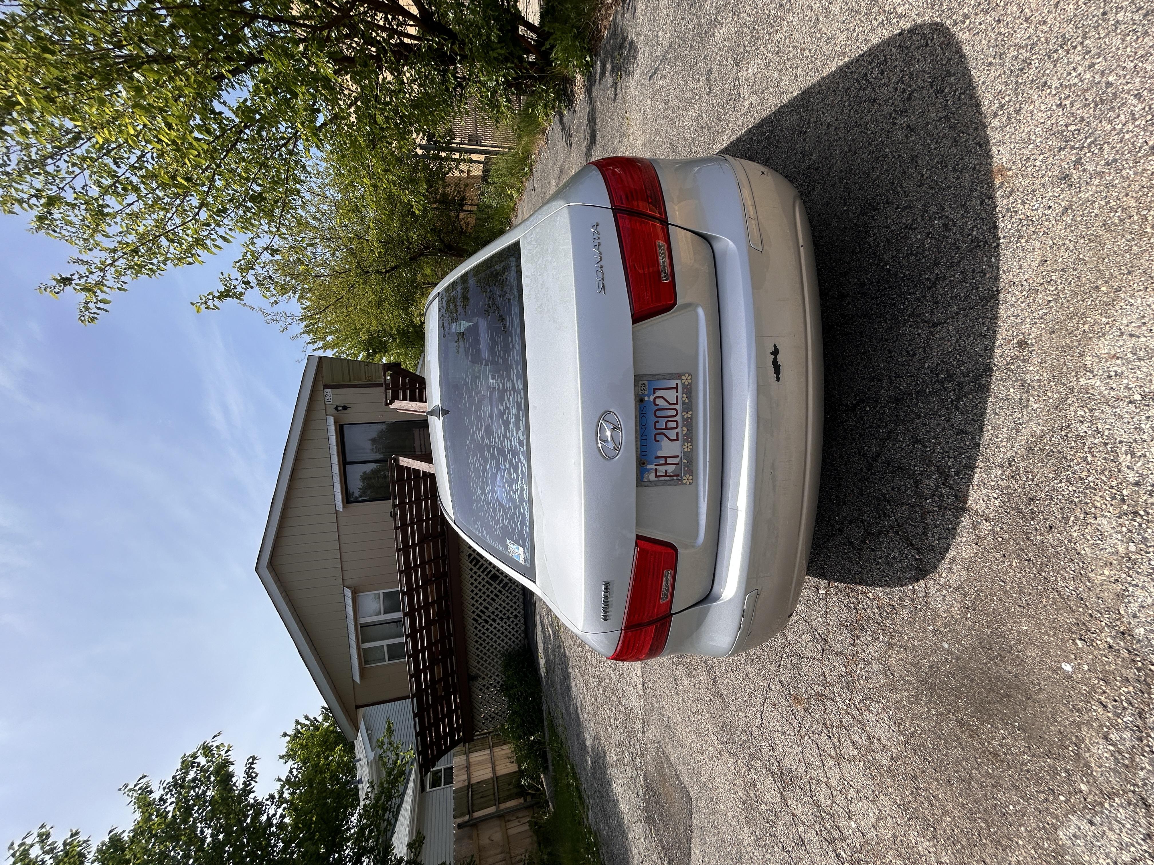 Used 2009 Hyundai Sonata GLS w/ Popular Equipment Pkg 2 FWD image 2