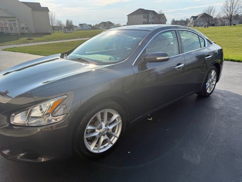 Used 2011 Nissan Maxima 3.5 SV w/ Premium Pkg image 4