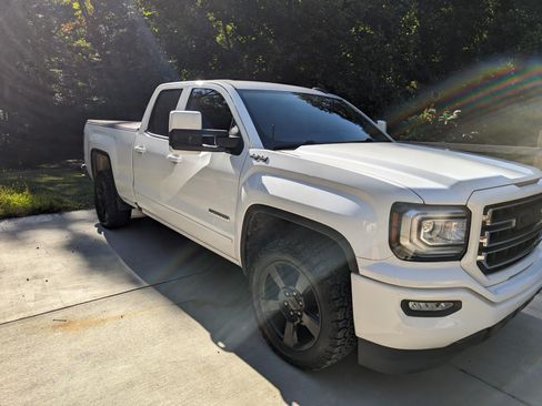 Used 2019 GMC Sierra 1500 Limited w/ Elevation Edition image 4