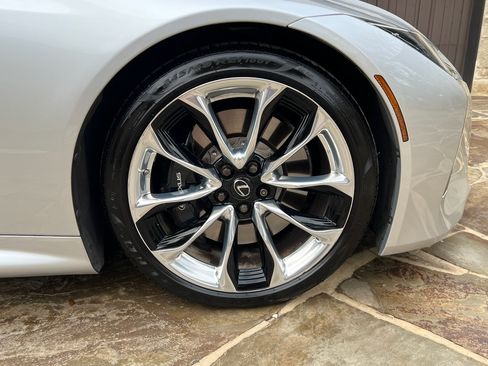 Used 2018 Lexus LC 500 Coupe w/ Performance Package image 15