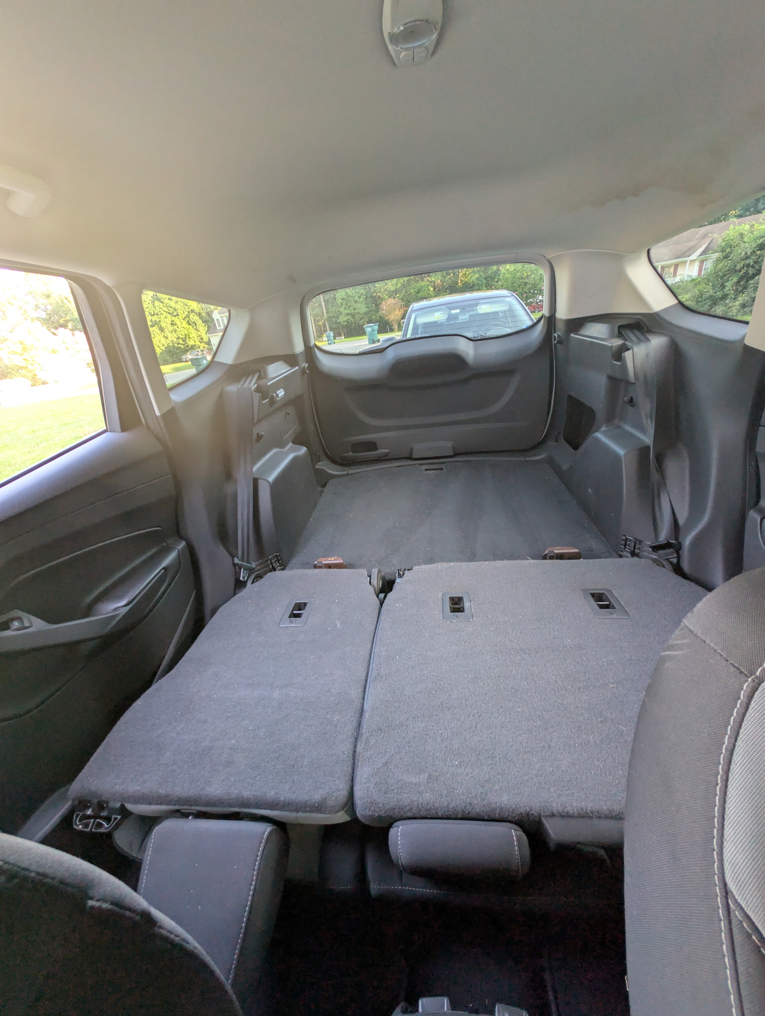 Used 2016 Ford Escape SE w/ Equipment Group 201A FWD image 9