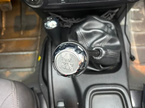 Used 2016 Jeep Wrangler Unlimited Sport AWD/4WD image 15