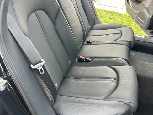 Used 2017 Audi A8 L 3.0T w/ Executive Package image 10