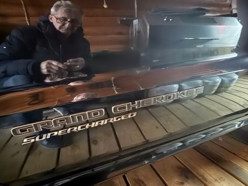 Used 2018 Jeep Grand Cherokee Trackhawk image 16