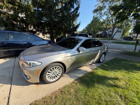 Used 2013 BMW 535i Sedan w/ Premium Pkg RWD image 4