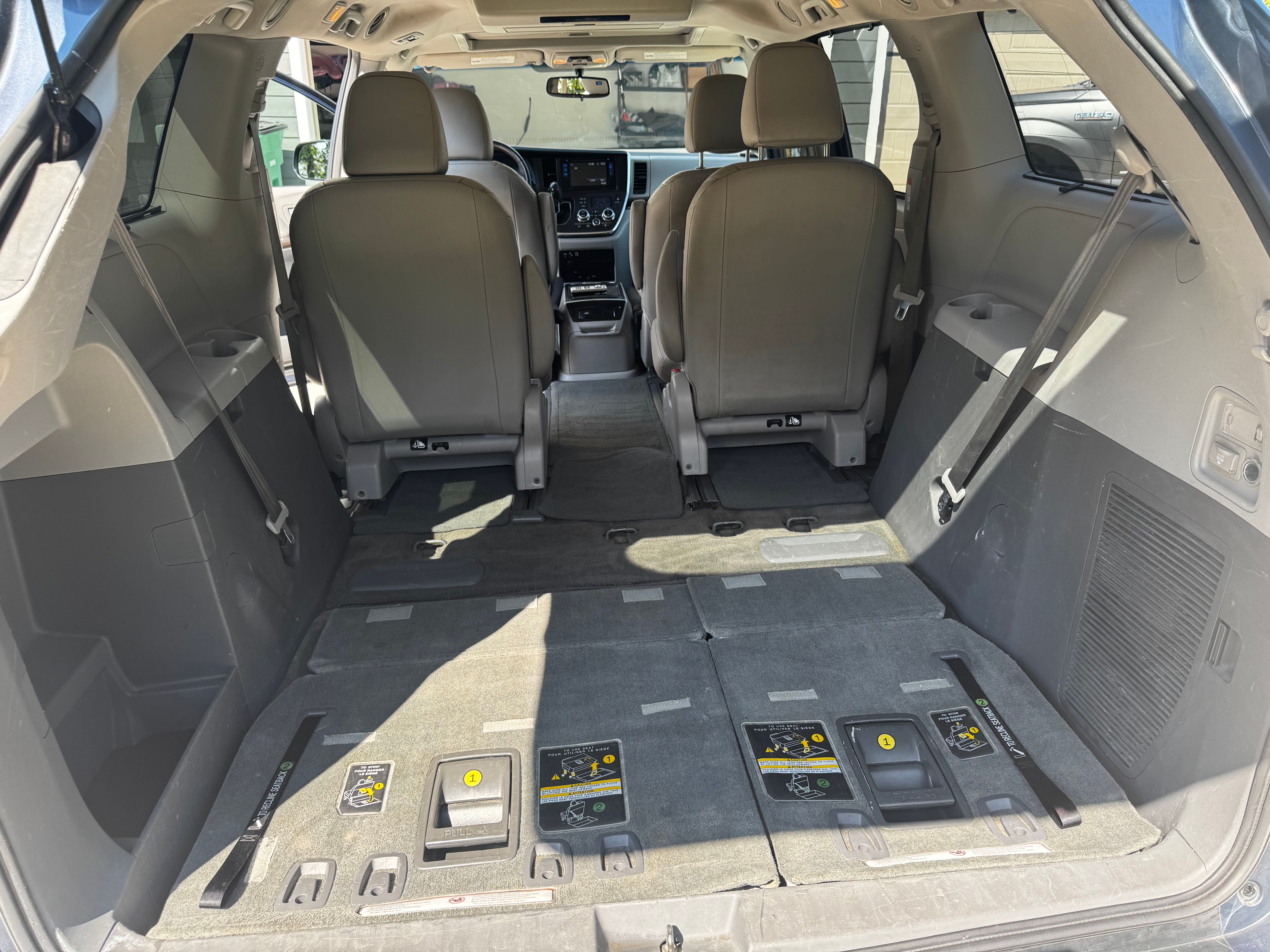 Used 2016 Toyota Sienna XLE Premium AWD/4WD image 11