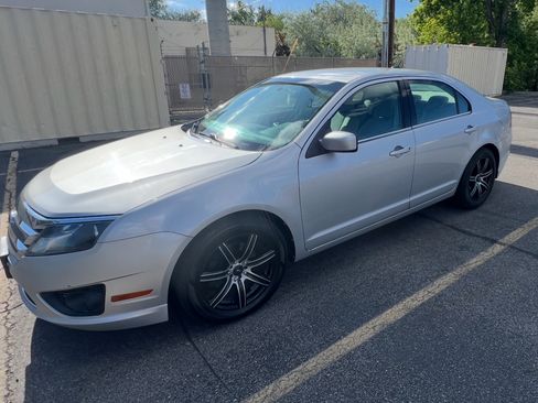 Used 2010 Ford Fusion SE image 10