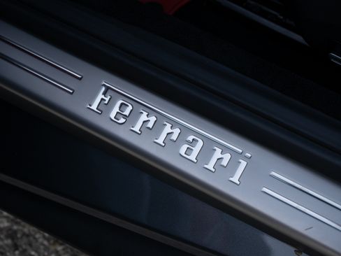 Used 2020 Ferrari Portofino Convertible 2D image 20